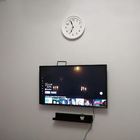 Апартаменти Cosy Entire Flat In Kings Cross Лондон Екстер'єр фото