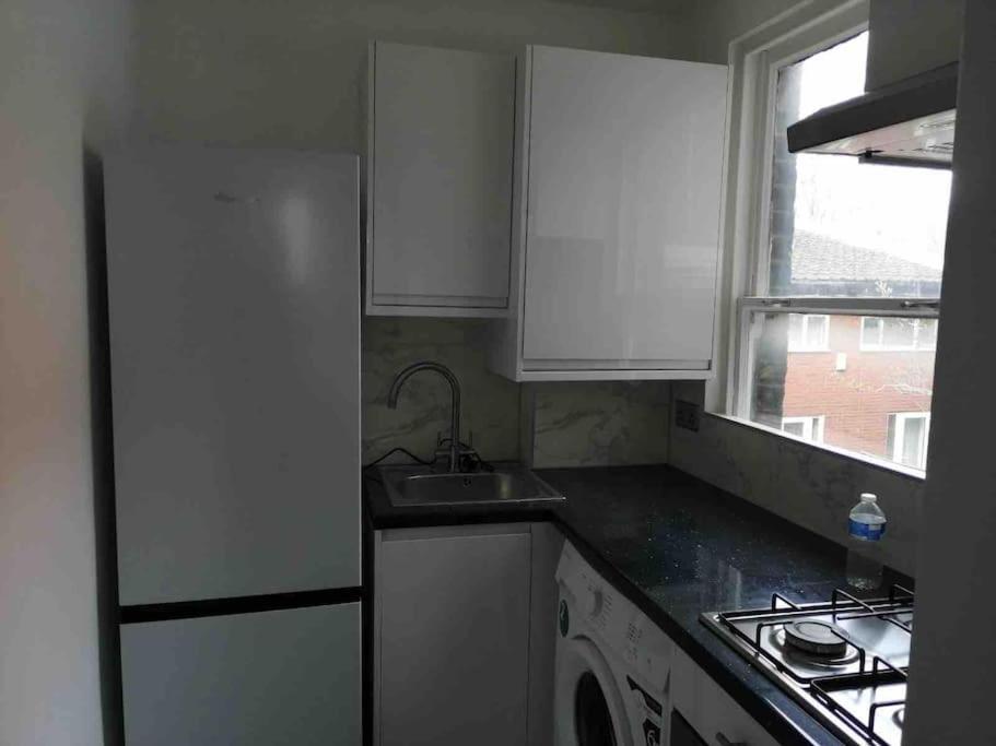 Апартаменти Cosy Entire Flat In Kings Cross Лондон Екстер'єр фото